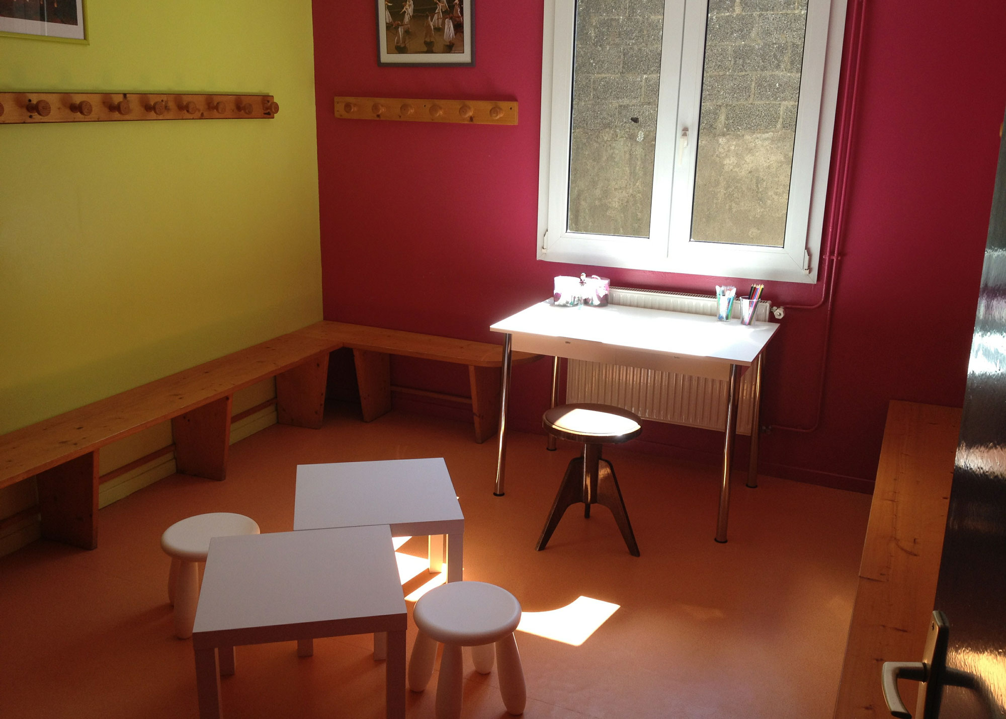 camille-vigier-ecole-danse-vestiaire-enfant